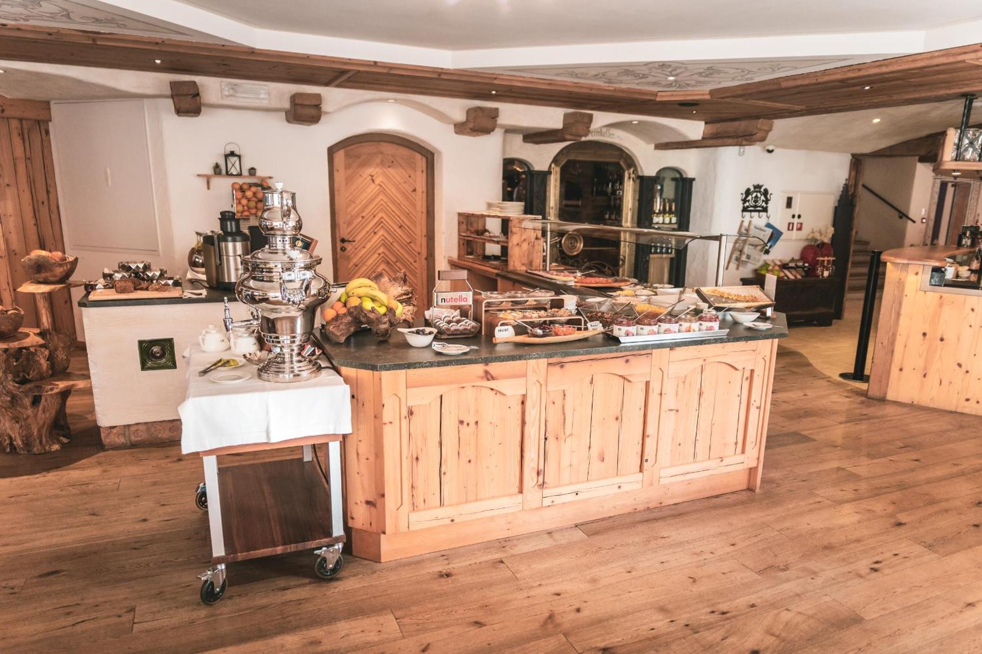 Dorfhotel Beludei Santa Cristina Val Gardena Εξωτερικό φωτογραφία